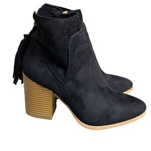 A Rider Girl Black Suede Tassel Booties Size 6.5 NWOT